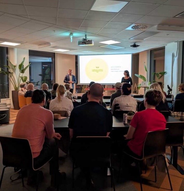 Jessica attending FrontendForum